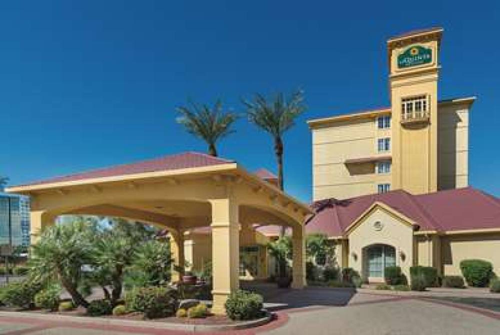 La Quinta Inn & Suites Phoenix Mesa West 4