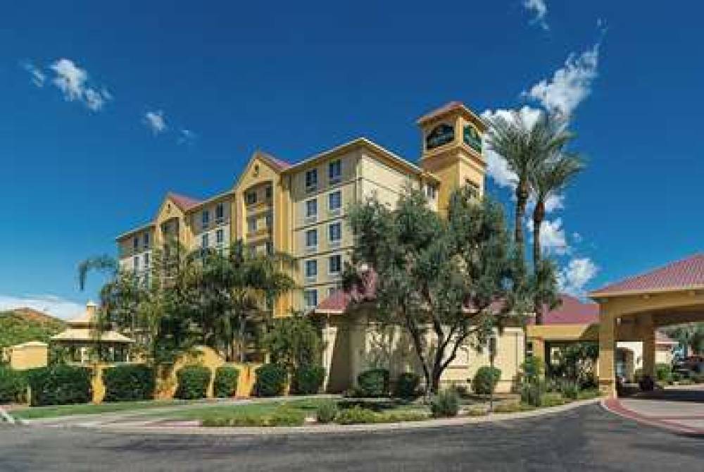 La Quinta Inn & Suites Phoenix Mesa West 5
