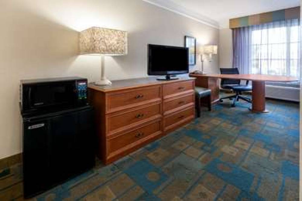 La Quinta Inn & Suites Phoenix West Peoria 7
