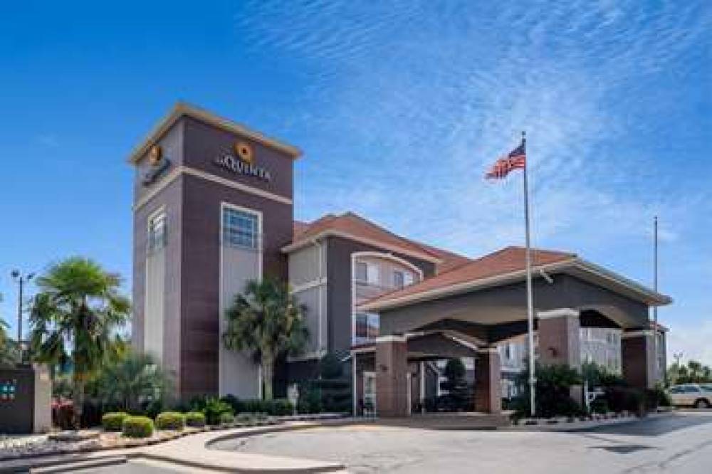La Quinta Inn & Suites Prattville 5