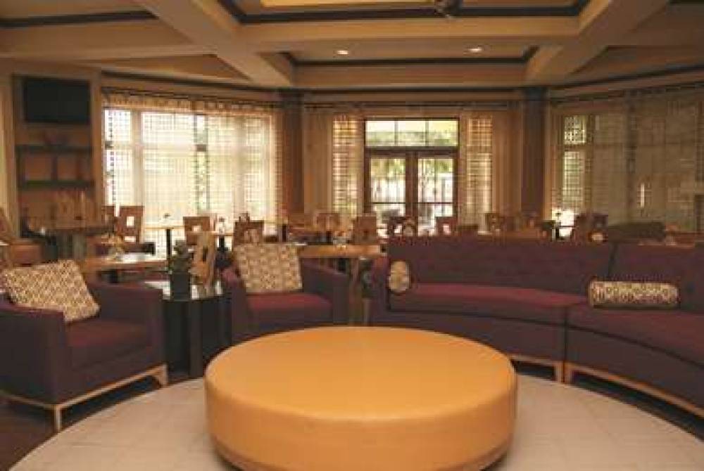 La Quinta Inn & Suites Raleigh Cary 3
