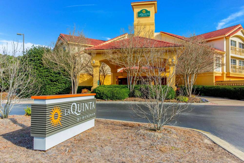 La Quinta Inn & Suites Raleigh Durham Intl AP 3