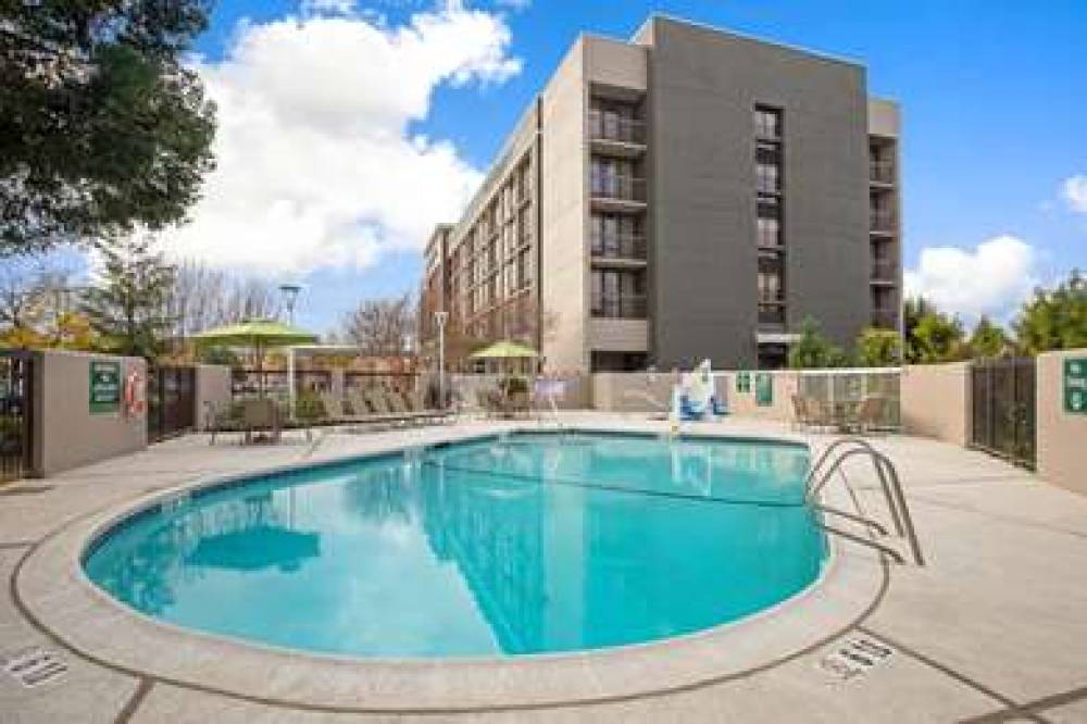 La Quinta Inn & Suites Rancho Cordova Sacramento 7