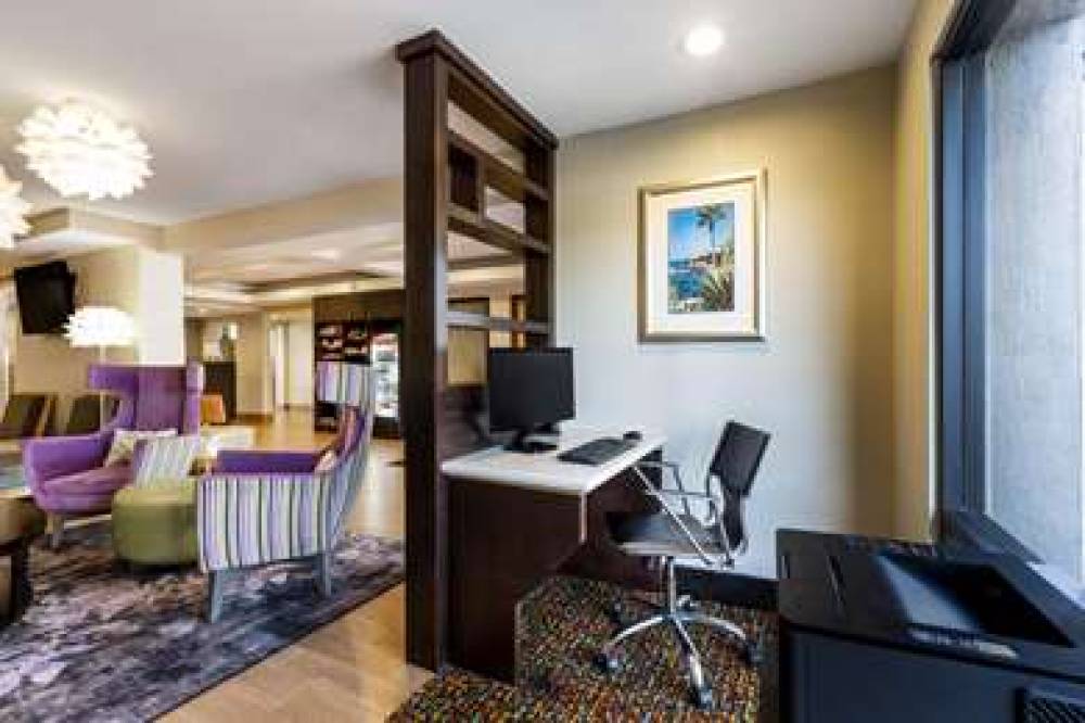 La Quinta Inn & Suites San Diego Mission Bay 3