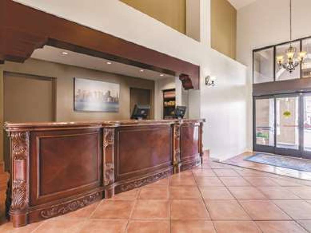 La Quinta Inn & Suites San Francisco Airport West 7