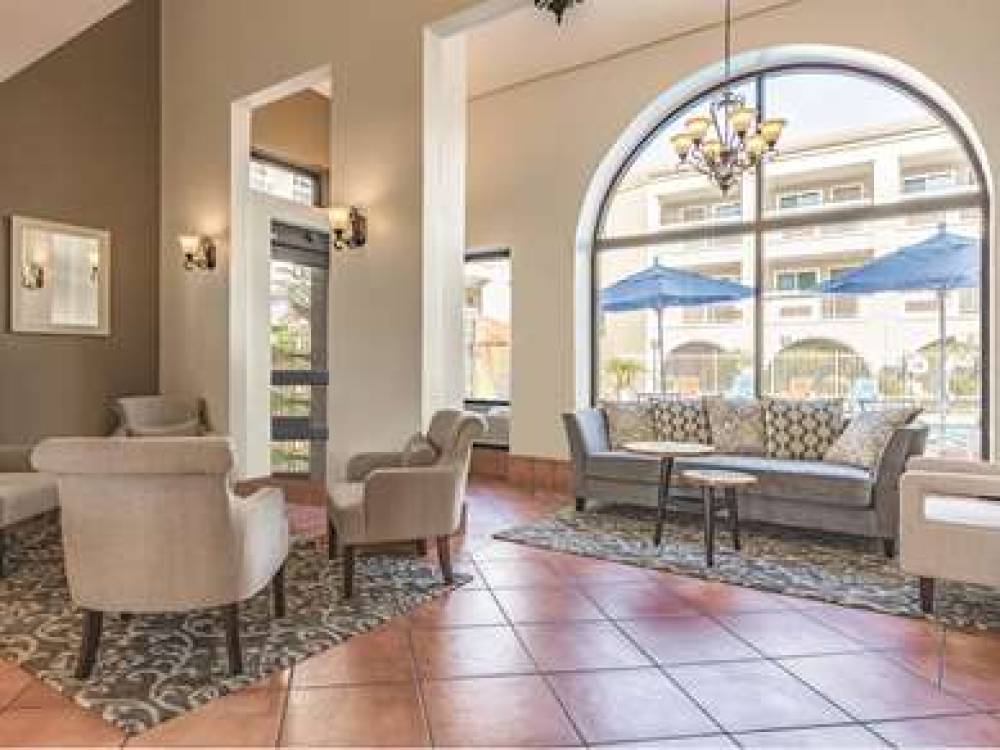 La Quinta Inn & Suites San Francisco Airport West 8