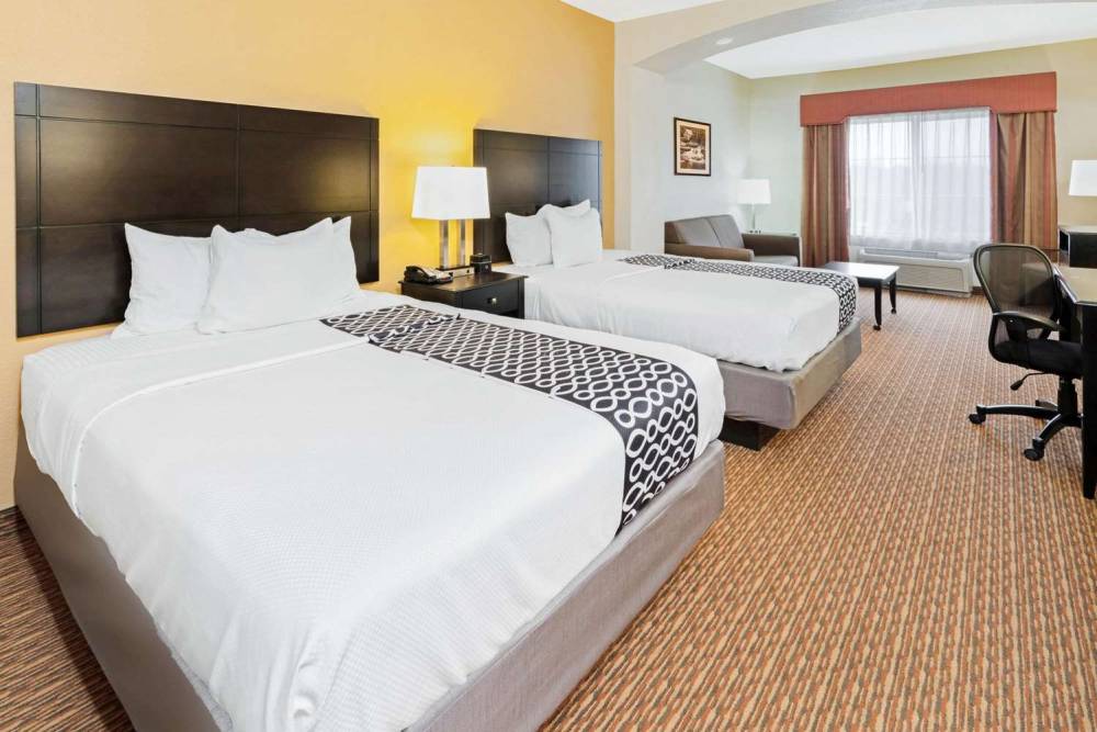La Quinta Inn & Suites Stillwater 9