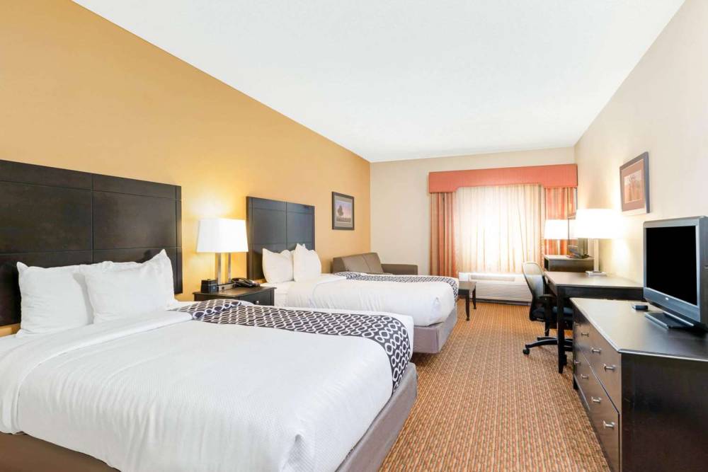 La Quinta Inn & Suites Stillwater 6