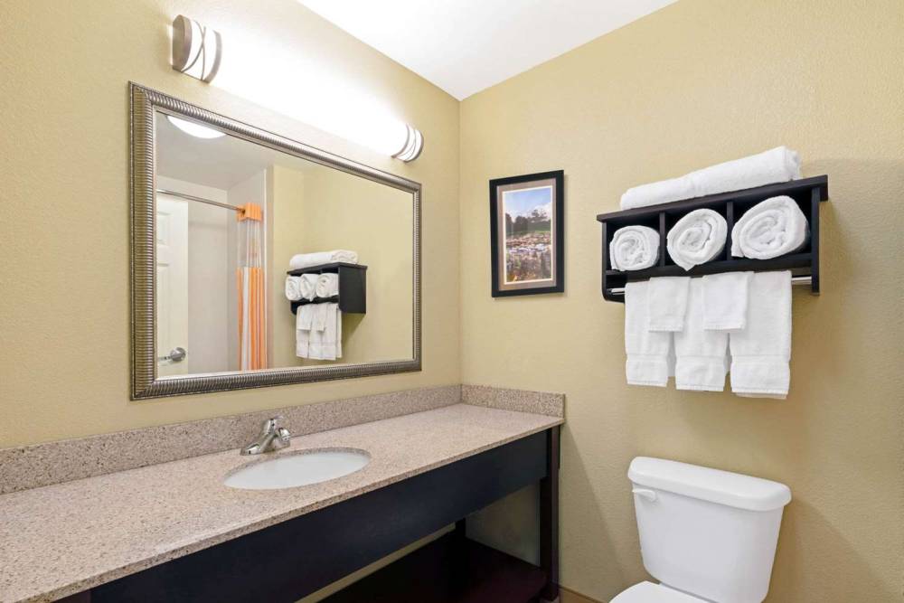 La Quinta Inn & Suites Stillwater 2