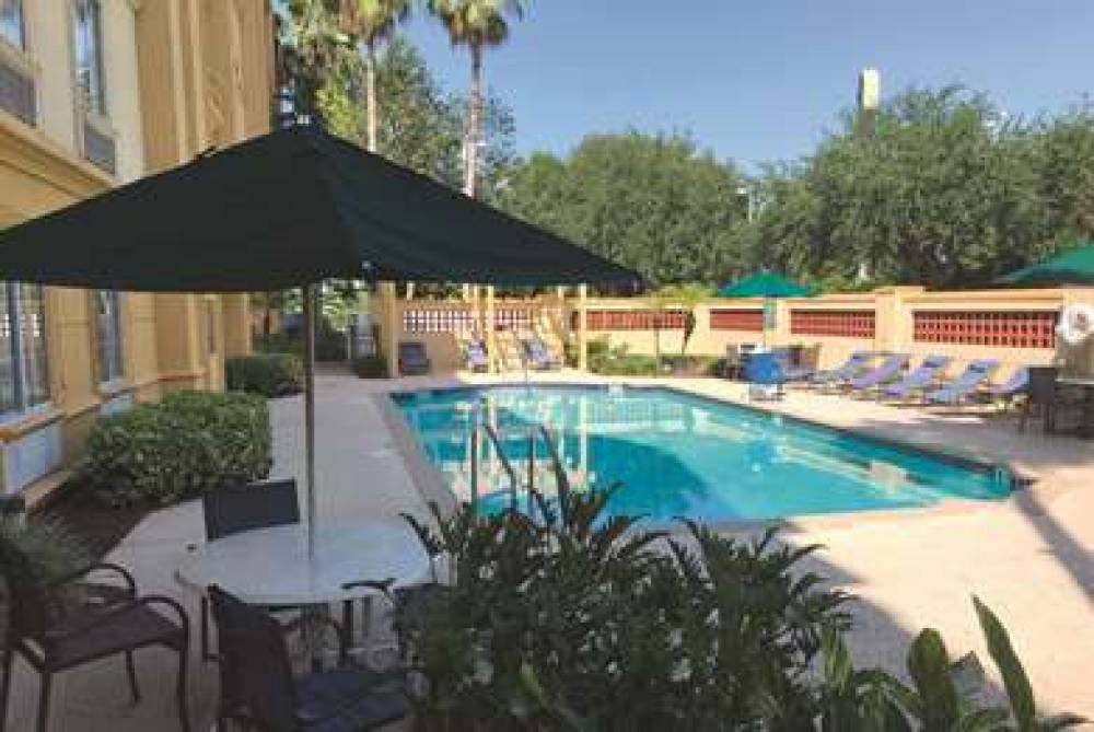 La Quinta Inn & Suites Tampa Brandon Regency Park 10