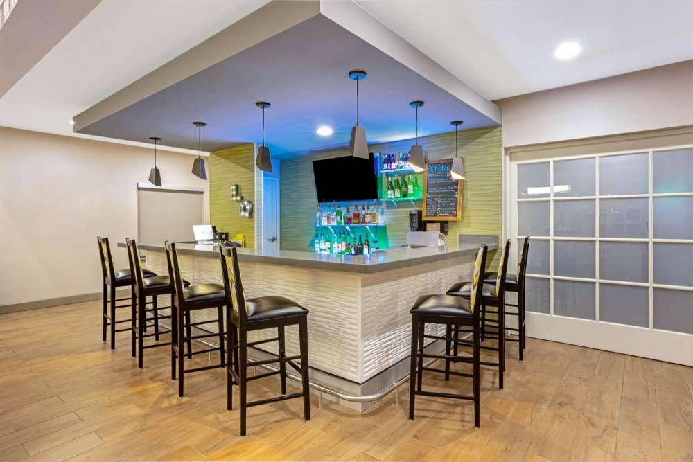 La Quinta Inn & Suites Tumwater - Olympia 1