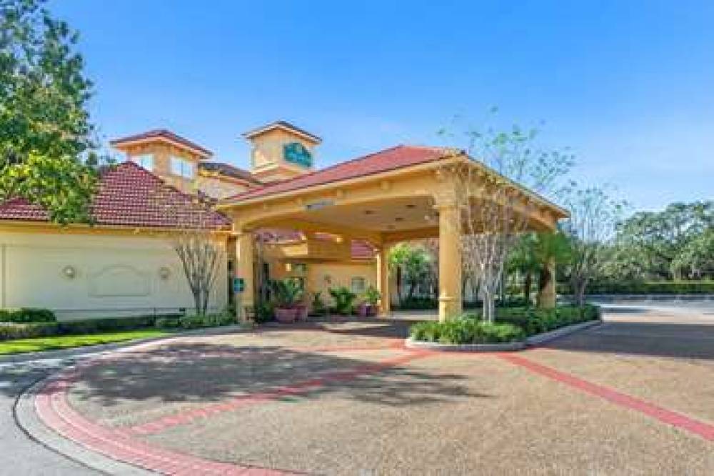 La Quinta Inn & Suites USF (Near Busch Gardens) 4