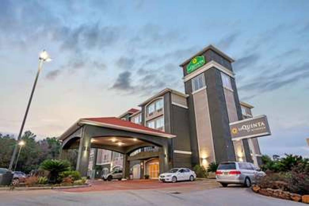 La Quinta Inn & Suites Woodlands Northwest