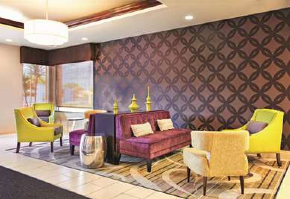 La Quinta Inn Tampa South 6