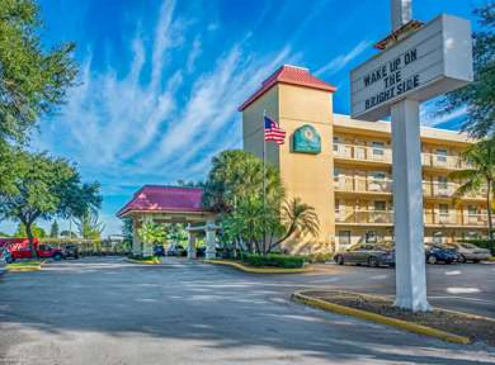 La Quinta Inn West Palm Beach - City Place 6