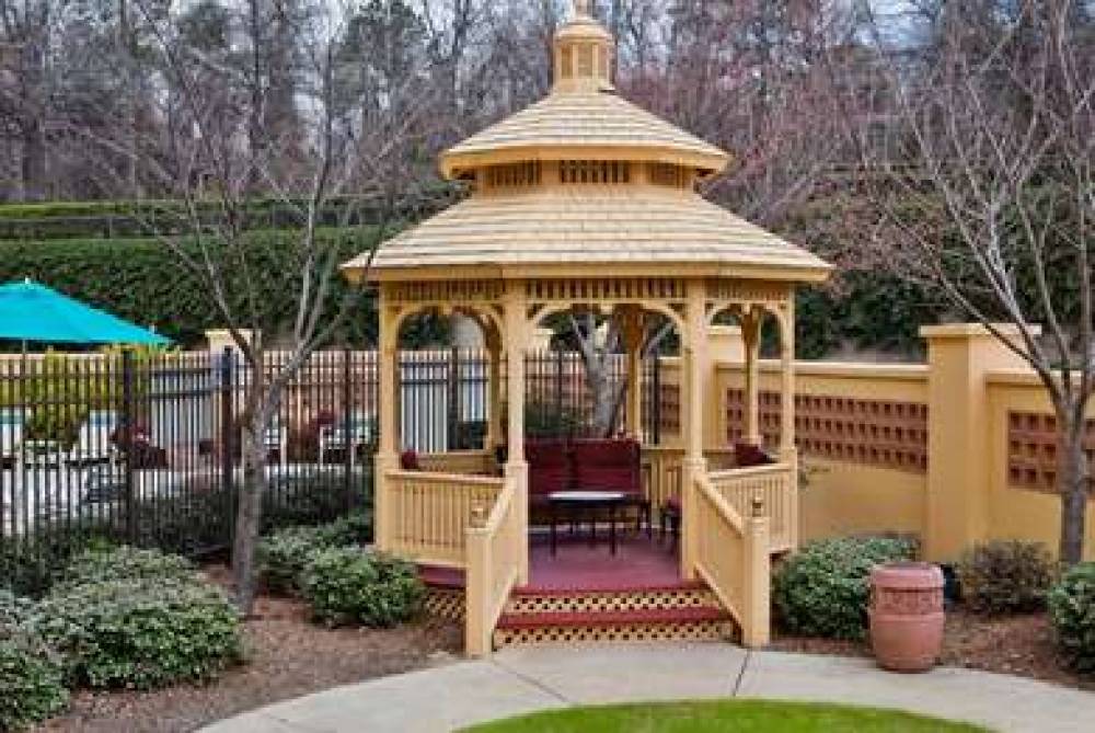 LA QUINTA INNSTS GREENVILLE HAYWOOD 9
