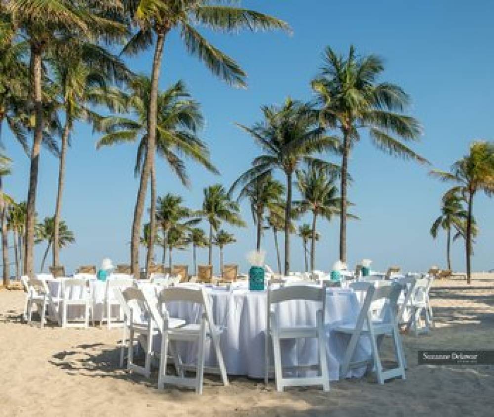 Lago Mar Beach Resort & Club 9
