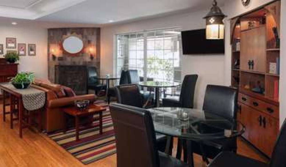 LARKSPUR LANDING FOLSOM EXT STAY 2