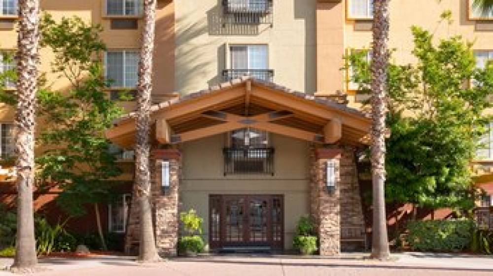 LARKSPUR LANDING MILPITAS 2