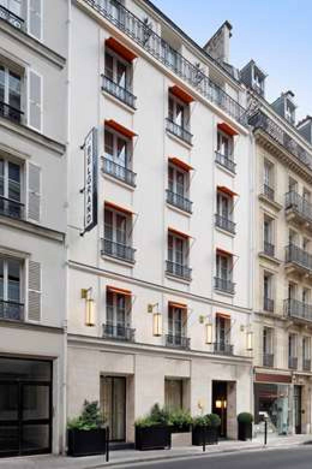 LE BELGRAND HOTEL PARIS CHAMPS ELYS 1