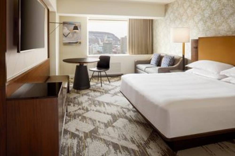 Le Centre Sheraton Montreal Hotel 7