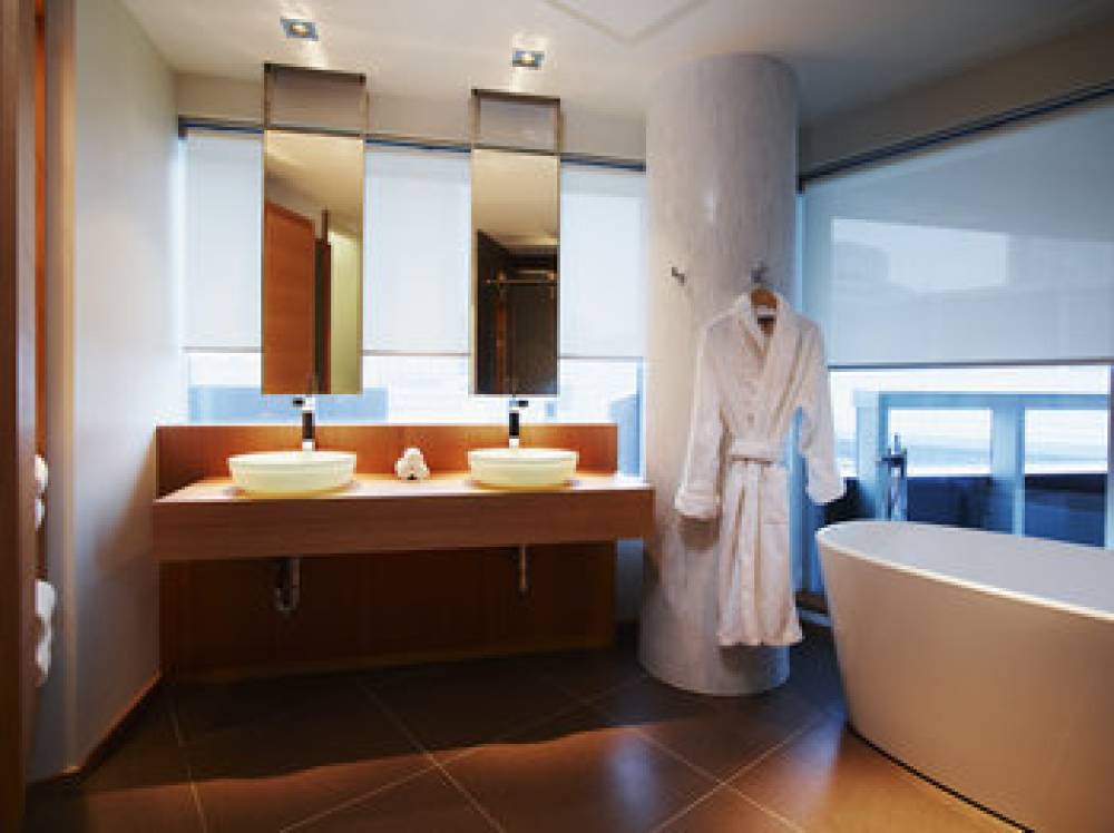 Le Germain Hotel Toronto Maple 3