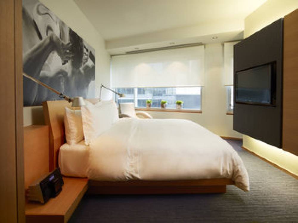 Le Germain Hotel Toronto Maple 8