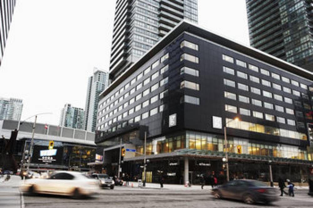 Le Germain Hotel Toronto Maple