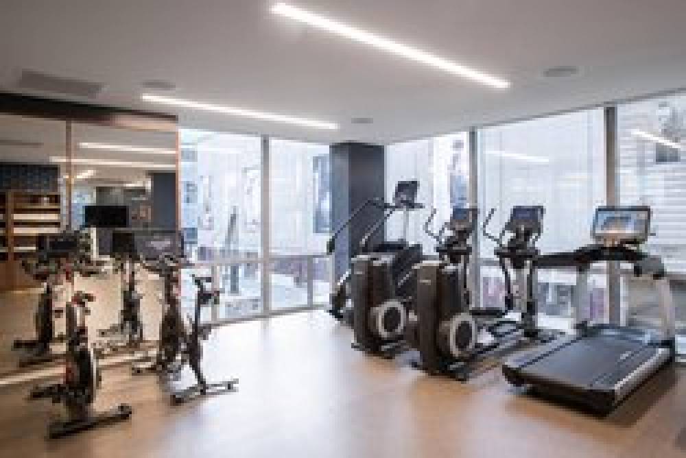 Le Meridien Essex Chicago 5