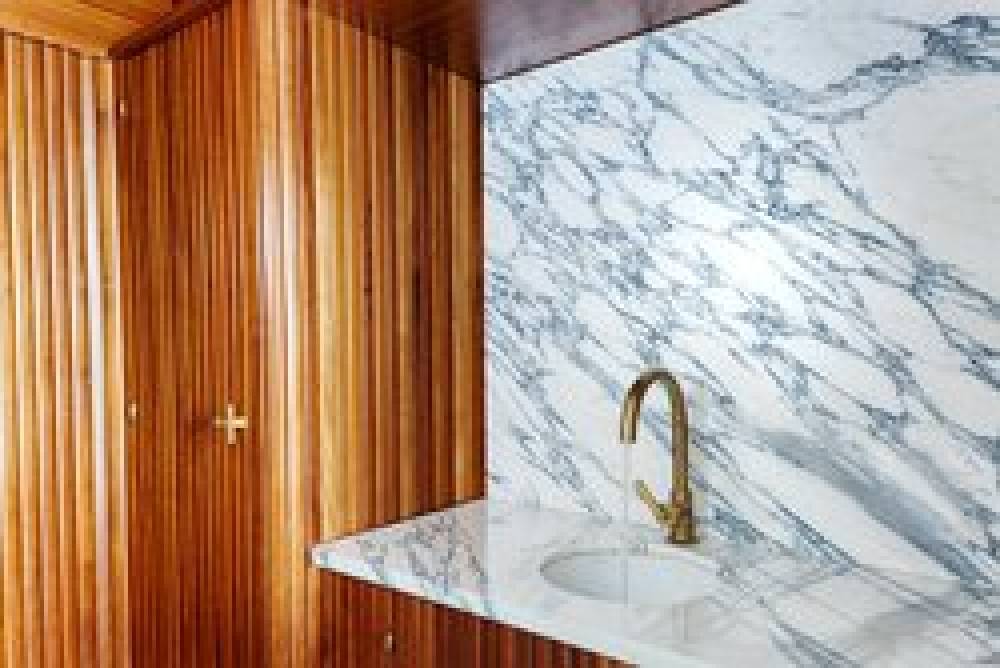 Le Meridien New York Central Park 8