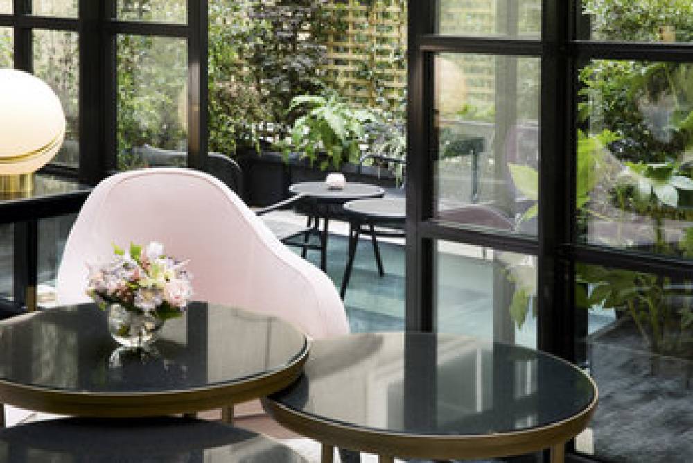 LE NARCISSE BLANC HOTEL SPA 4