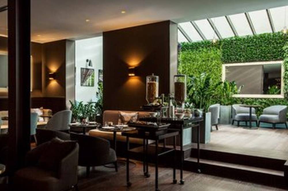 Le Parisis Paris 4