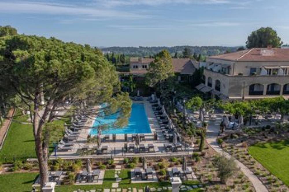 LE VALLON DE VALRUGUES AND SPA 2