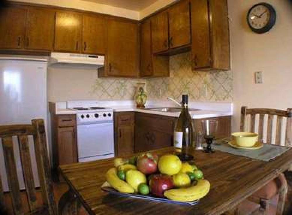 LEMON TREE HOTEL ANAHEIM 2
