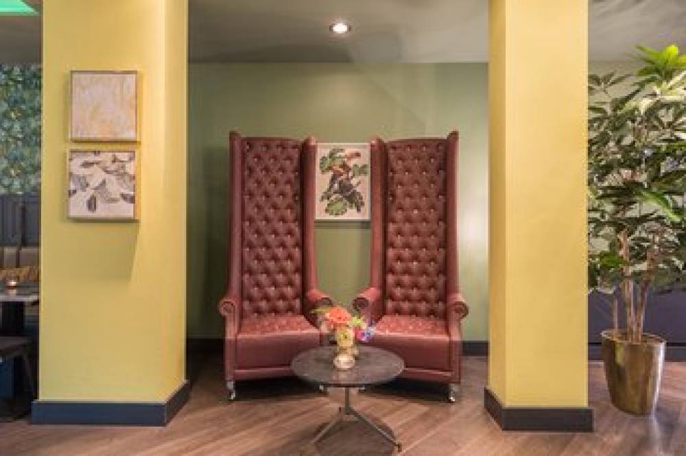 Leonardo Hotel Antwerpen 10