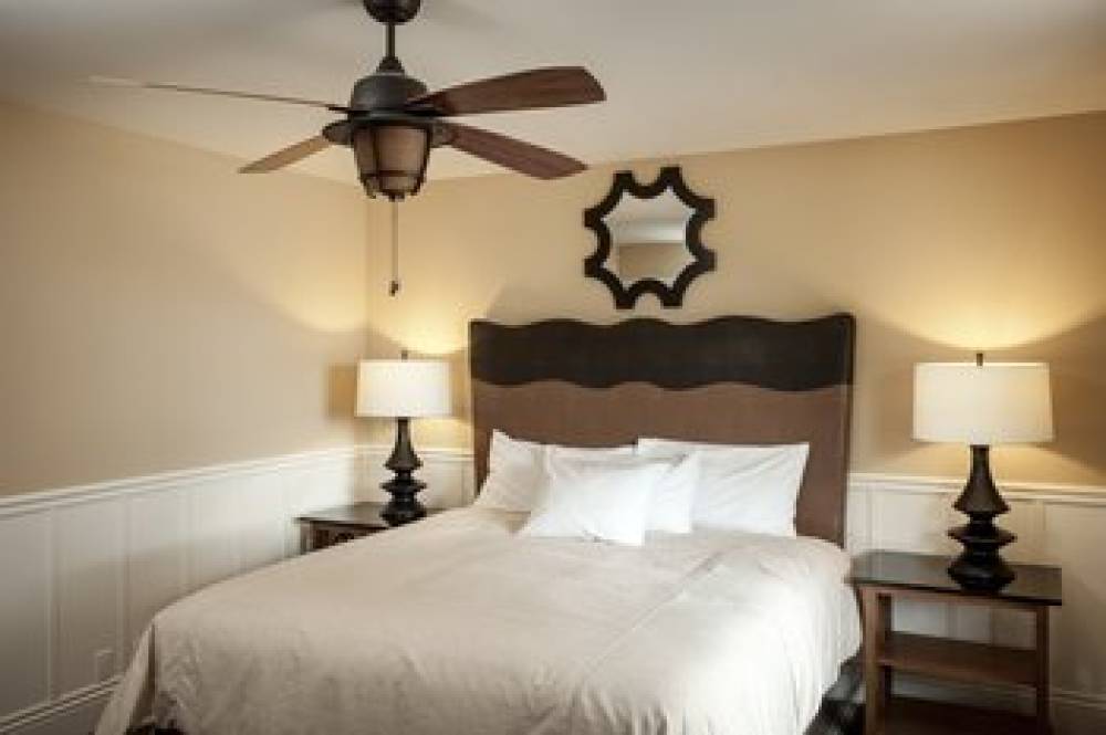 LIGHTHOUSE LODGE AND COTTAGES 8