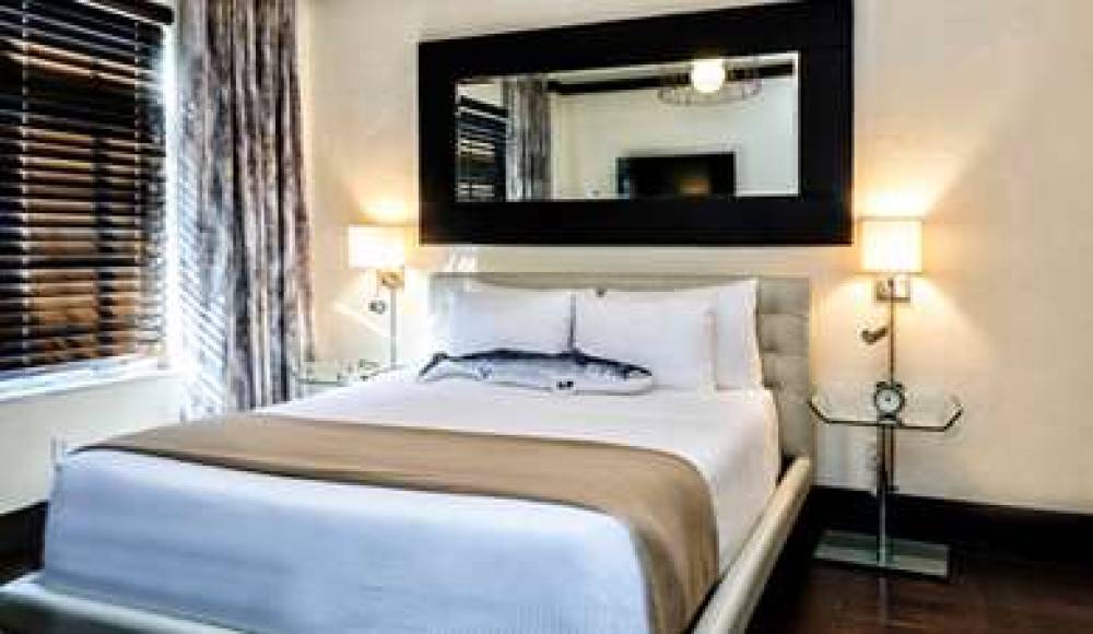 LINCOLN ARMS SUITES 7