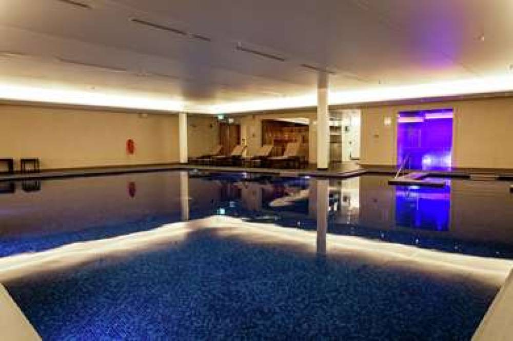 LINCOLN PLAZA LONDON CURIO HILTON 6