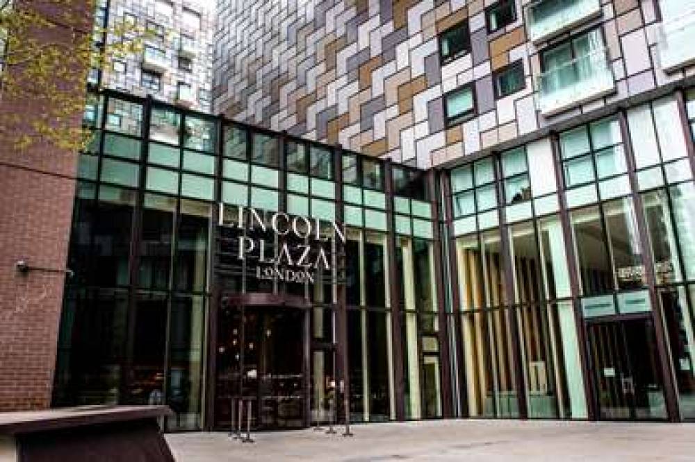 LINCOLN PLAZA LONDON CURIO HILTON 1