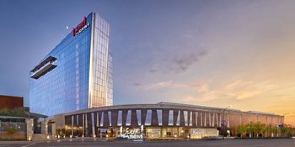 LIVE  BY LOEWS - ARLINGTON TX 1
