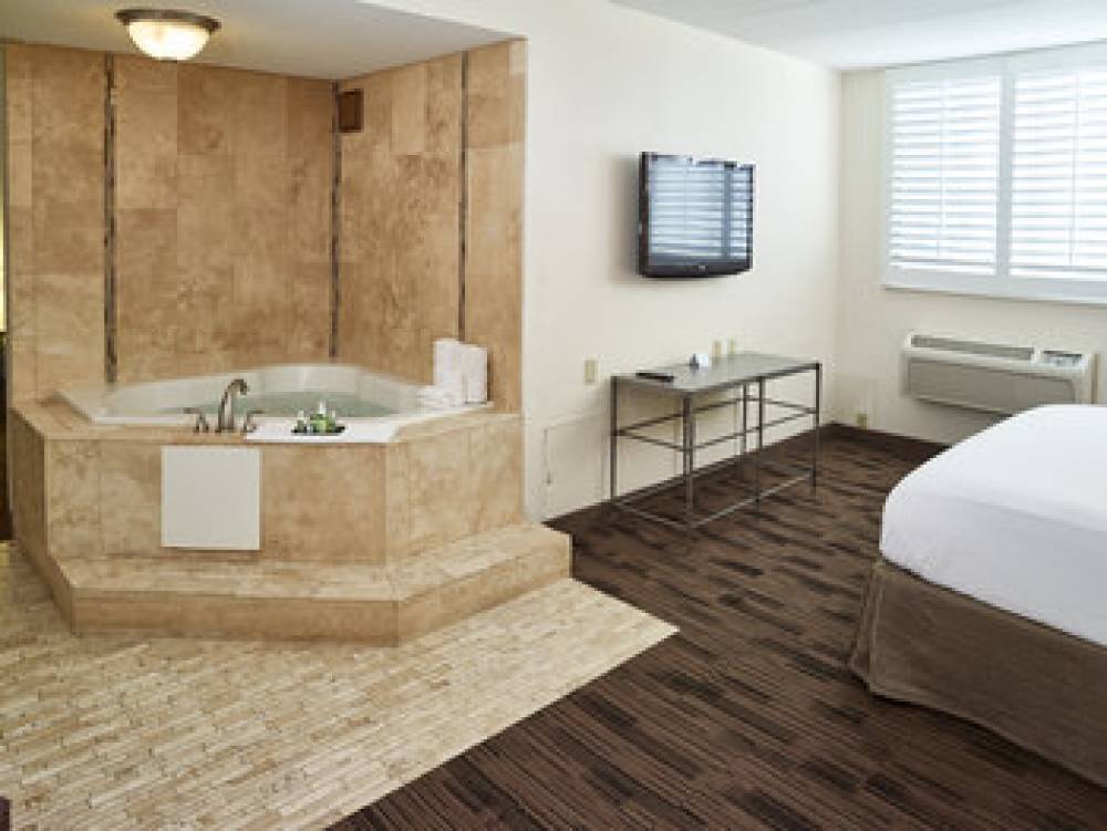 LIVINN HOTEL ST PAUL EAST MAPLEWOOD 2