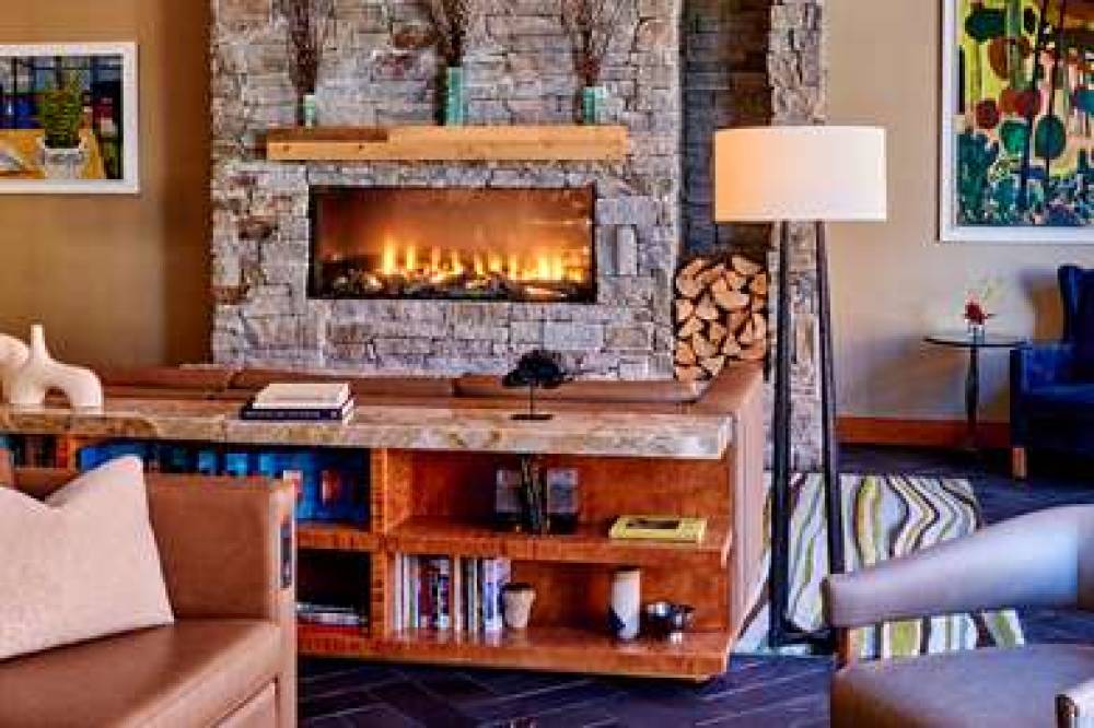 LOCKWOOD HOTEL 2