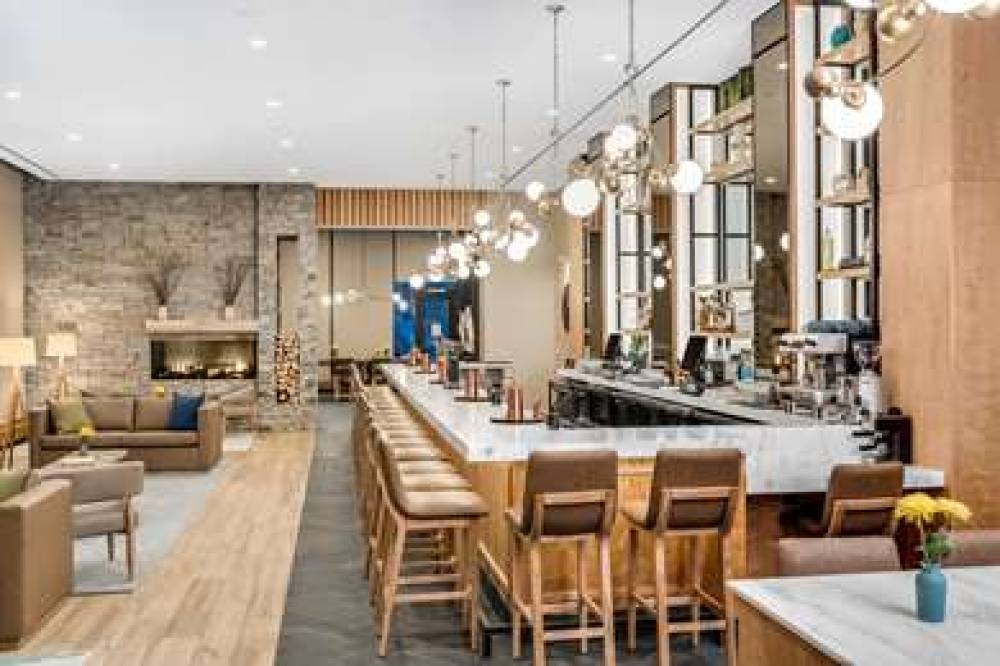 LOCKWOOD HOTEL 6