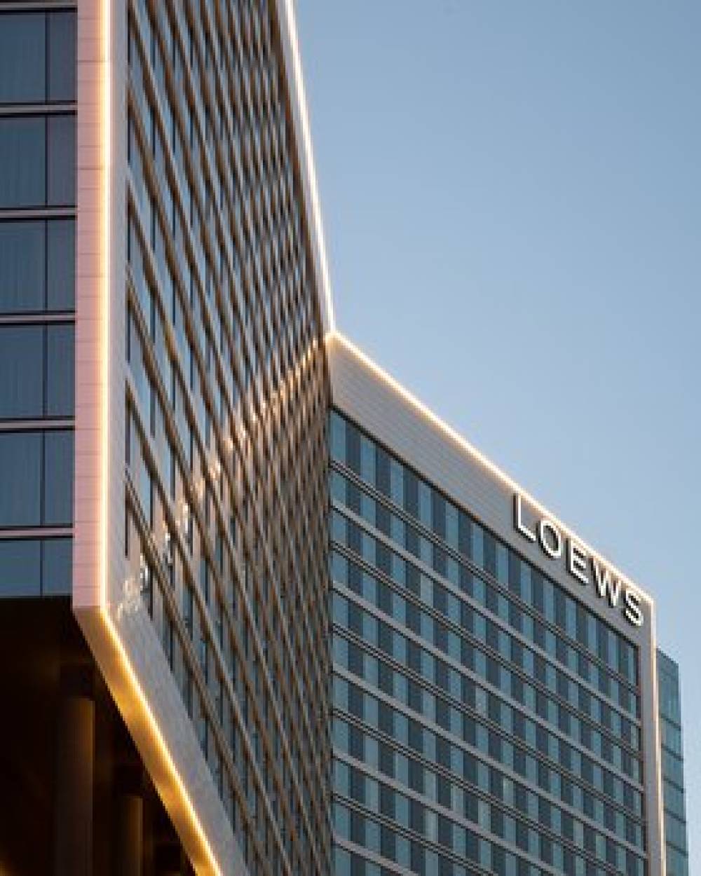 LOEWS ARLINGTON HOTEL 4