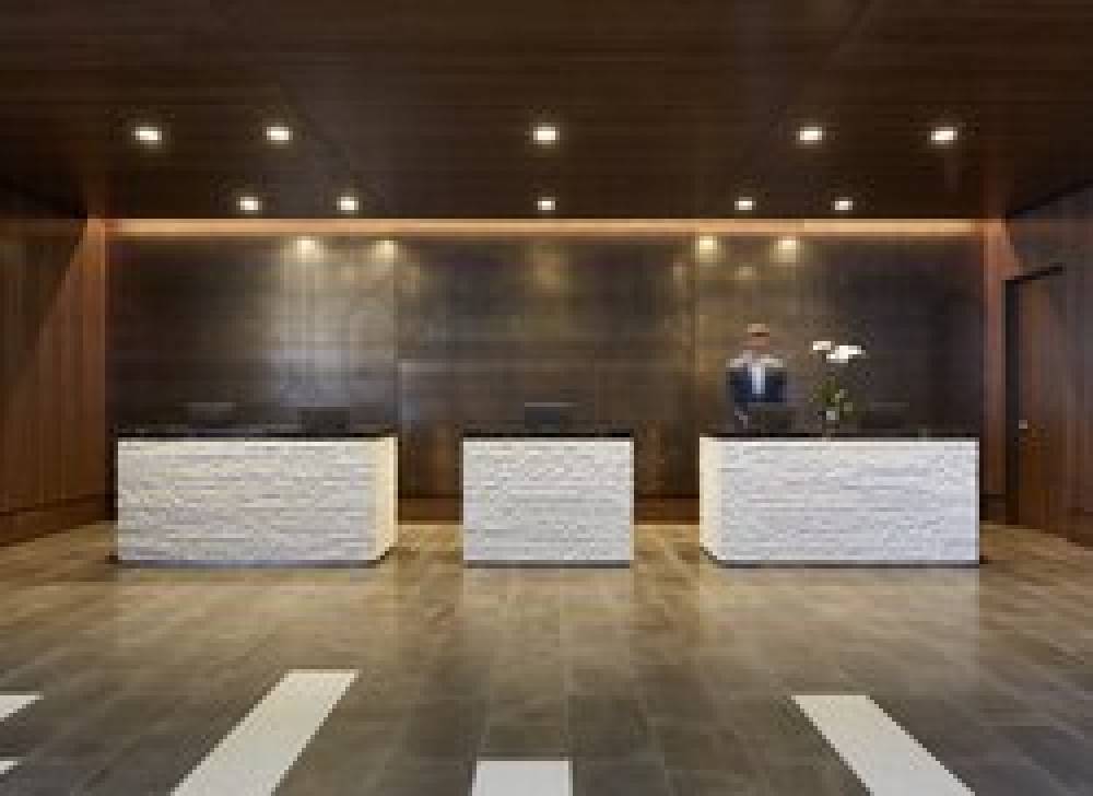 LOEWS CHICAGO HOTEL 5