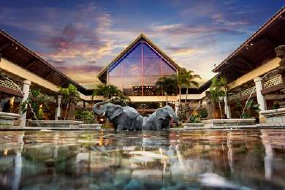 LOEWS ROYAL PACIFIC RESORT 4