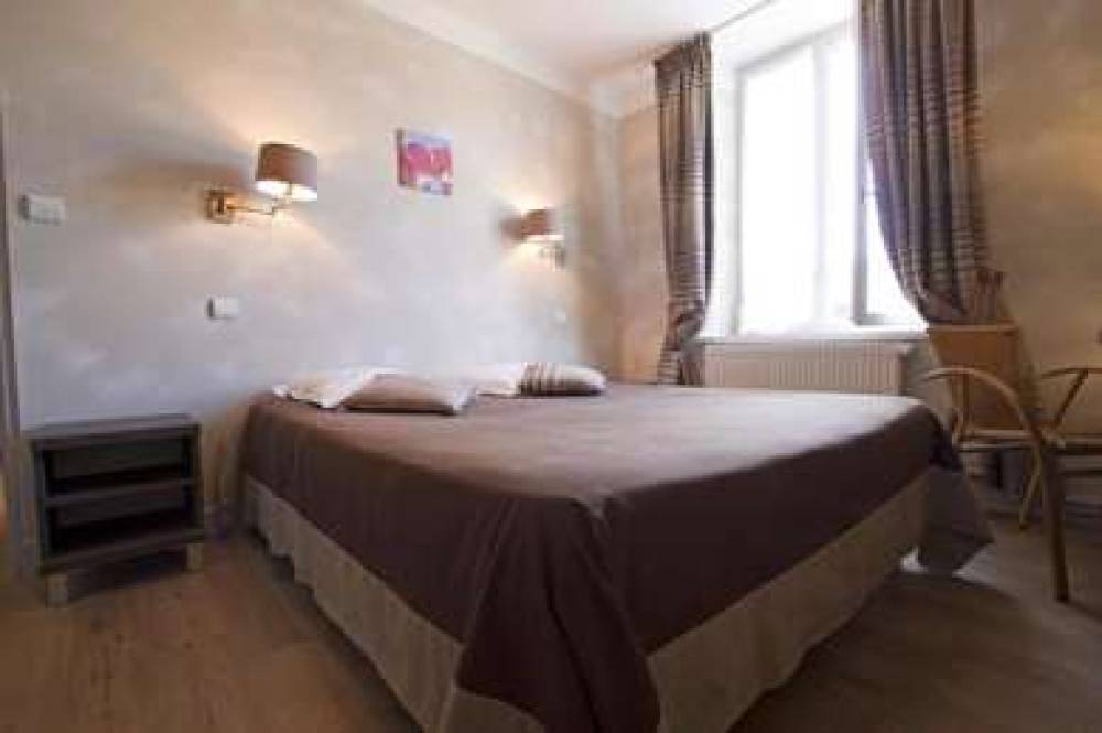 LOGIS HOTEL LA RESIDENCE 8