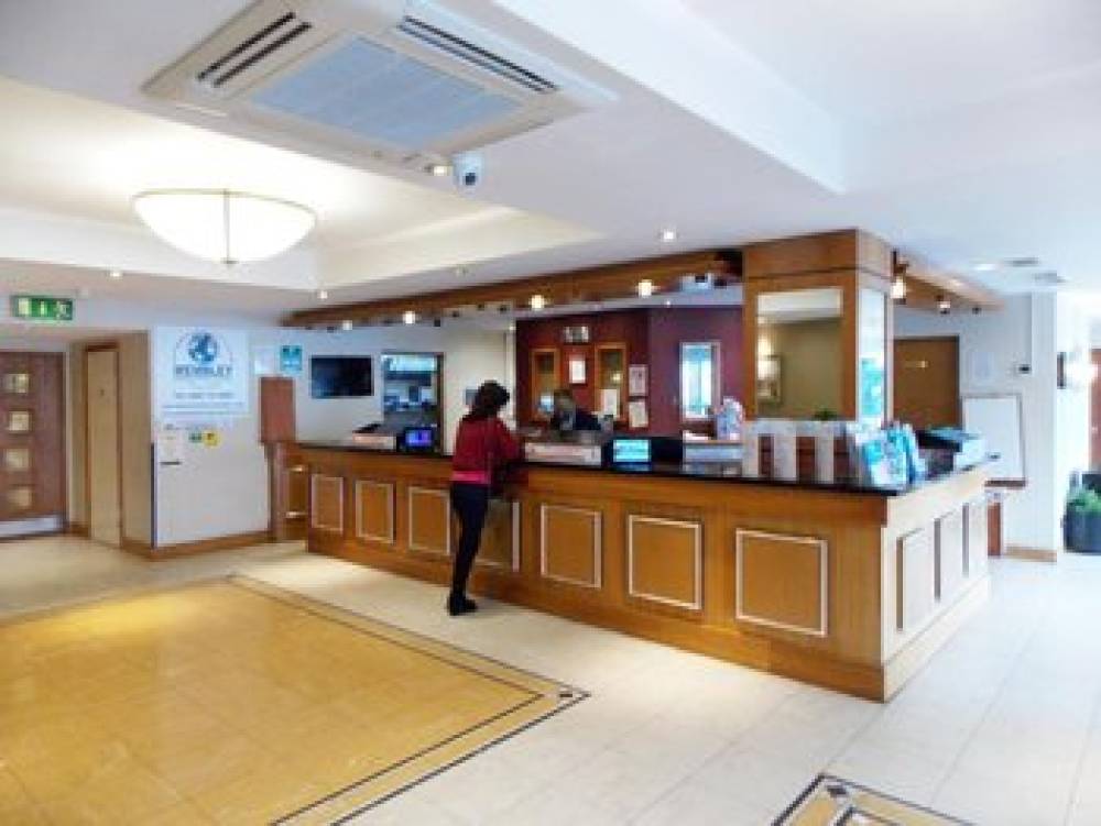 LONDON WEMBLEY INTL HOTEL 1