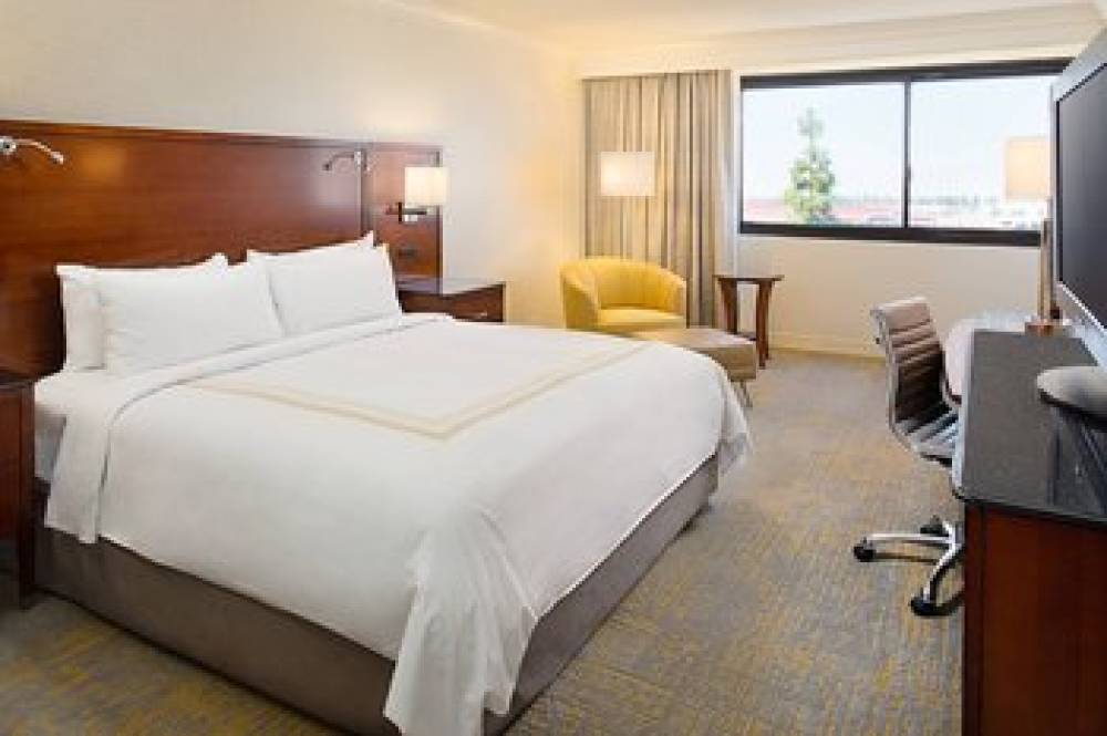 Los Angeles Marriott Burbank Airport 8