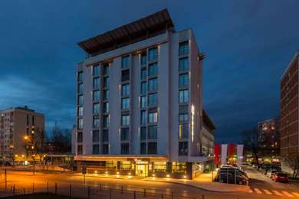 M HOTEL LJUBLJANA 1